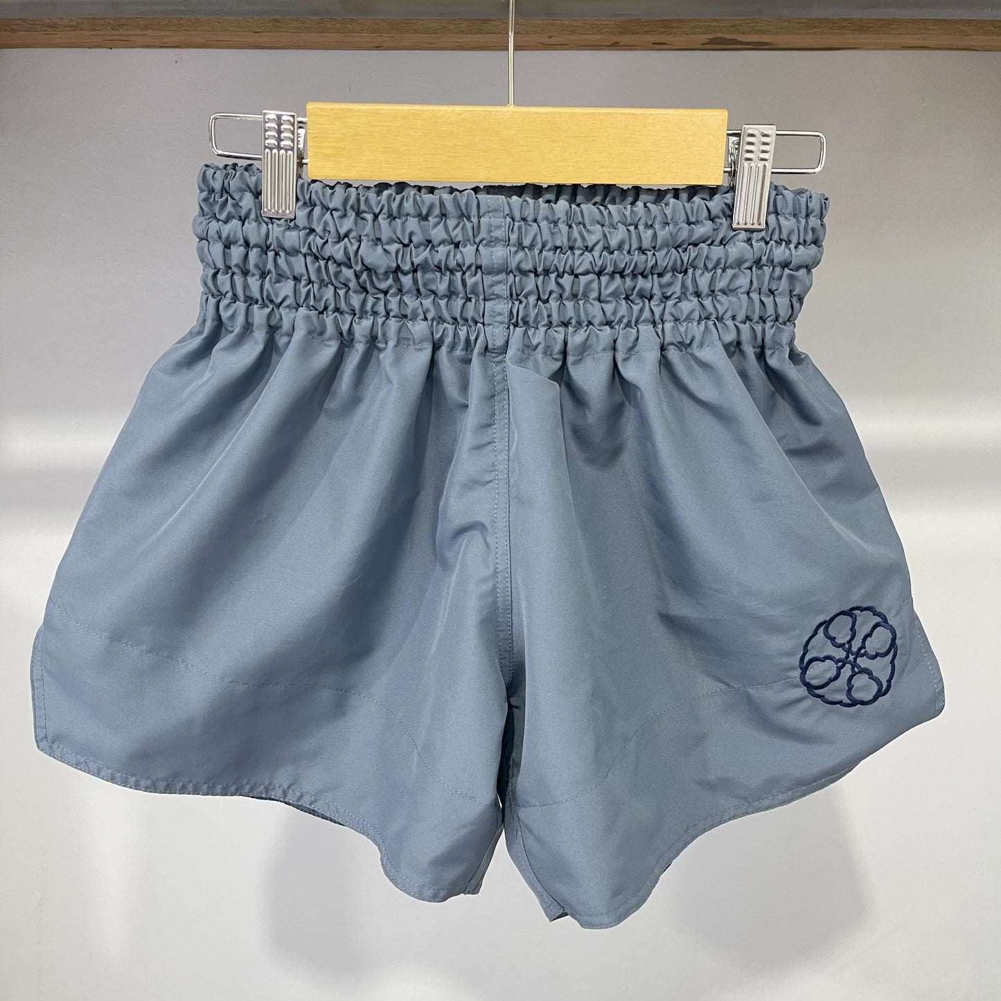 Long-sleeve T-shirt & boxing shorts