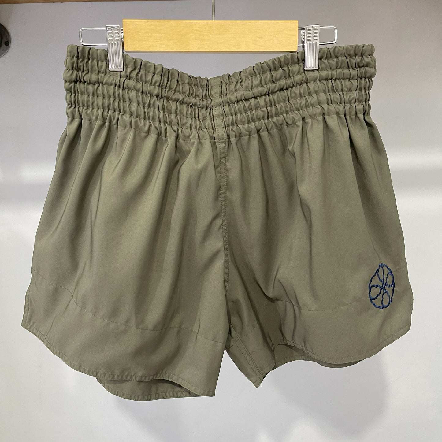 Long-sleeve T-shirt & boxing shorts