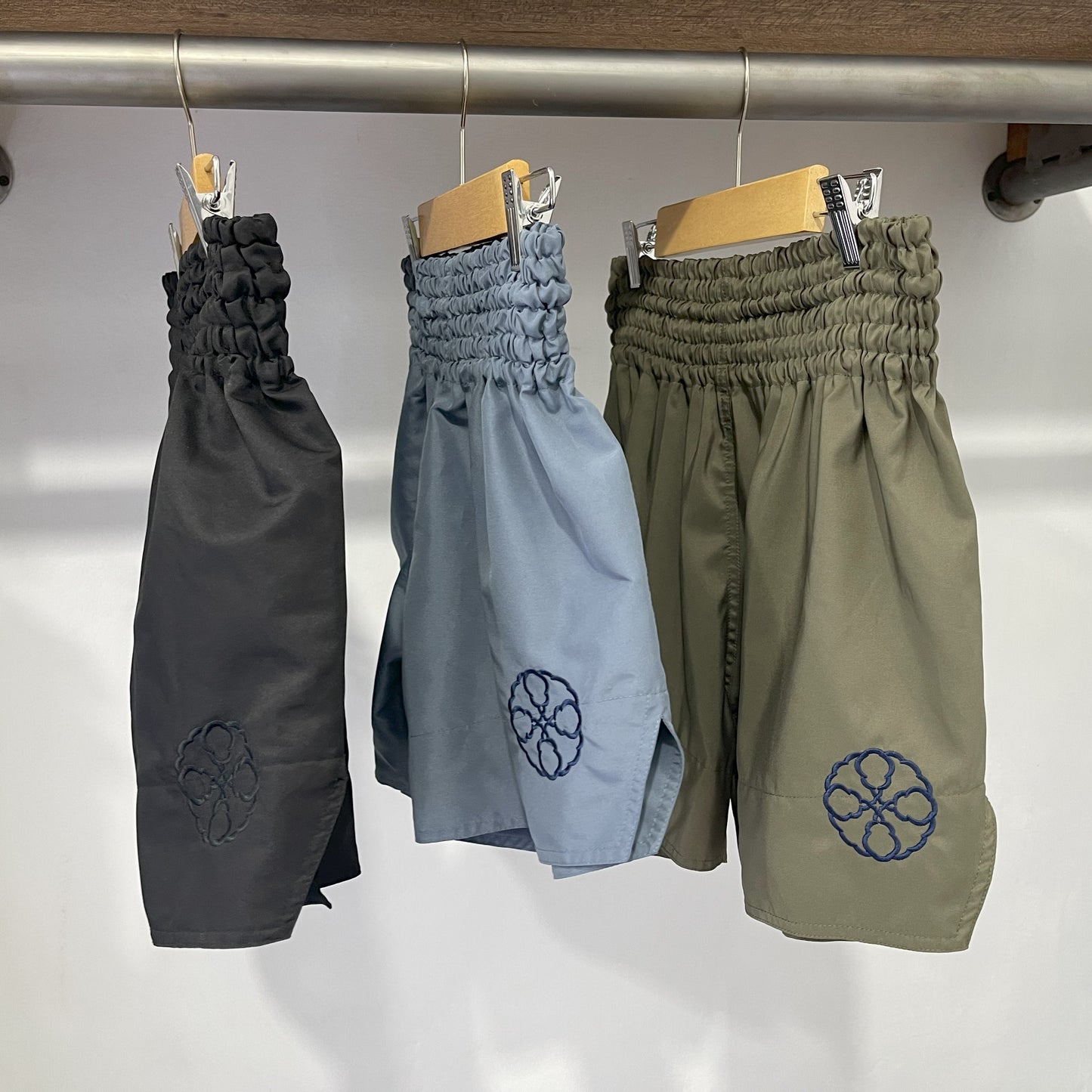 Long-sleeve T-shirt & boxing shorts